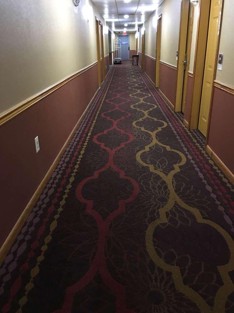 America'S Best Value Inn & Suites-Clinton Facilidades foto